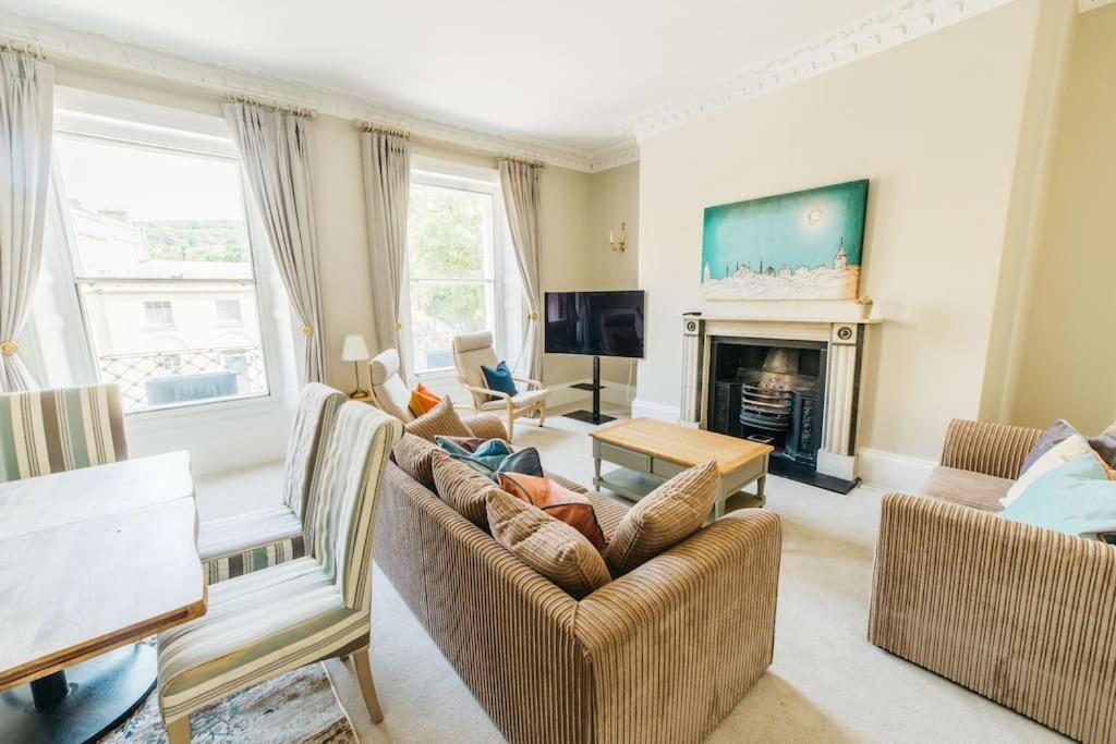 Luxury, Central, Sun-Filled 3 Bed Haven In 바스 외부 사진