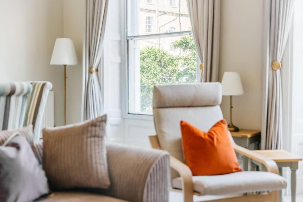 Luxury, Central, Sun-Filled 3 Bed Haven In 바스 외부 사진